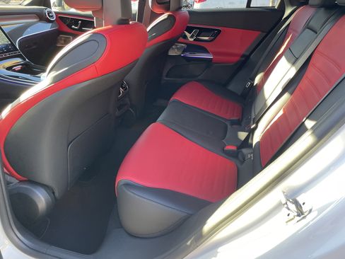 New 2026 Mercedes-Benz GLC 300 4MATIC image 36