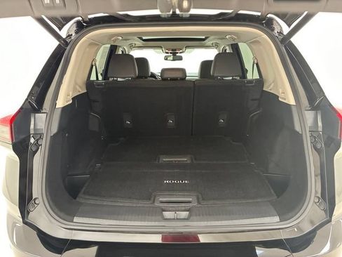 Used 2024 Nissan Rogue SL w/ SL Premium Package AWD/4WD image 17