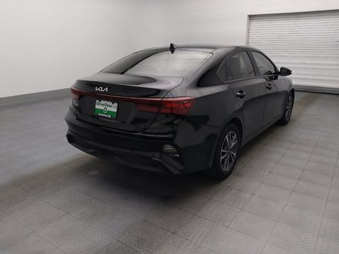 Used 2024 Kia Forte LXS w/ LXS Technology Package FWD image 9
