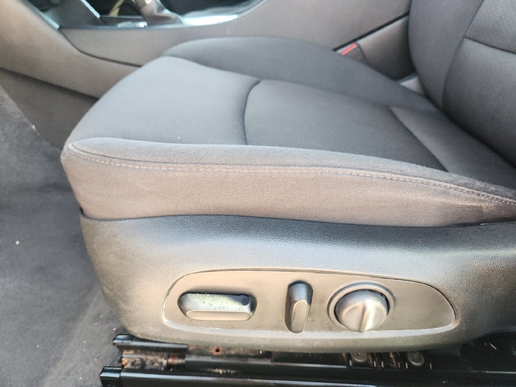 Used 2023 Chevrolet Malibu LT w/ Driver Confidence Package FWD image 27