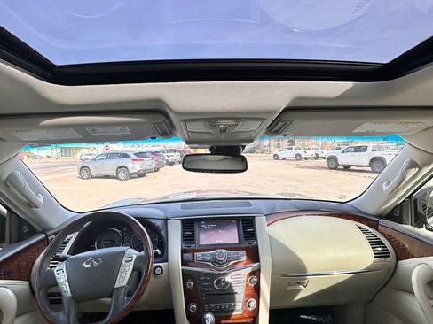 Used 2017 INFINITI QX80 4WD w/ Deluxe Technology Package image 33