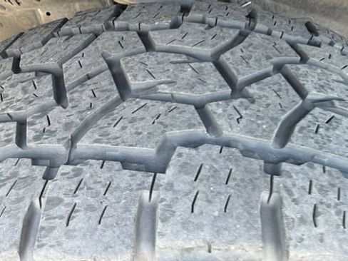 Used 2015 Toyota Tacoma 4x4 Double Cab w/ TRD Sport Package image 10