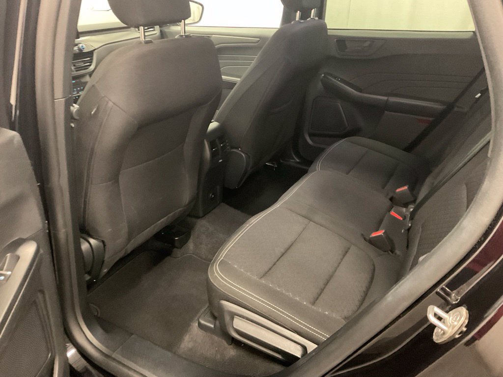 Used 2025 Ford Escape Active AWD/4WD image 34