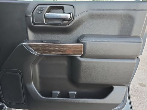 Used 2021 Chevrolet Silverado 1500 RST image 36