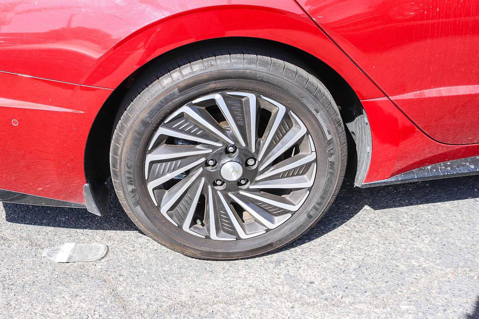 Used 2023 Hyundai Sonata Limited FWD image 18