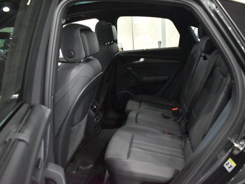 Used 2023 Audi Q5 2.0T Premium Plus w/ Premium Plus Package AWD/4WD image 20