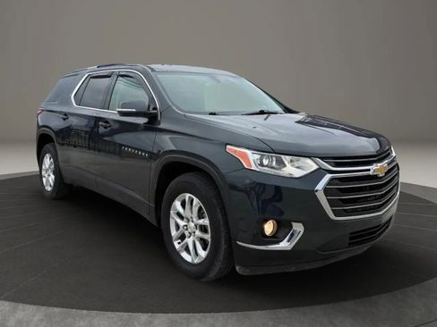 Used 2018 Chevrolet Traverse LT AWD/4WD image 1