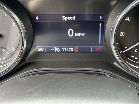 Used 2023 Buick Encore GX Select w/ Sport Touring Package image 11