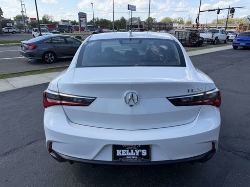 Used 2019 Acura ILX FWD image 4