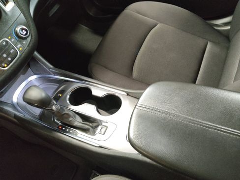Used 2024 Chevrolet Malibu LT FWD image 26