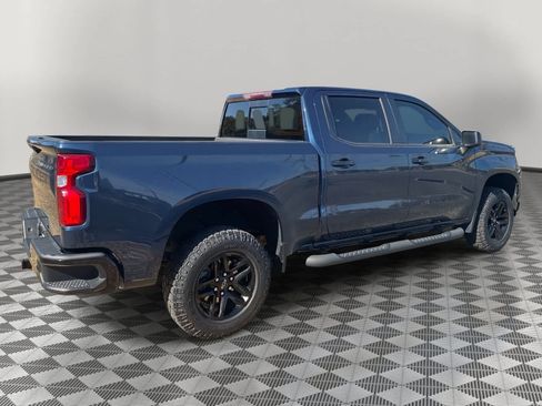 Used 2020 Chevrolet Silverado 1500 LT Trail Boss image 3