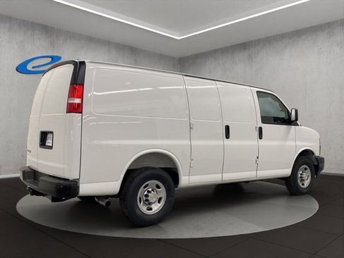 New 2025 Chevrolet Express 2500 image 3