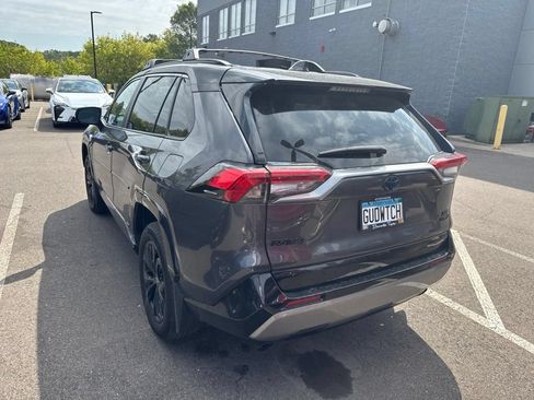 Used 2024 Toyota RAV4 XSE AWD/4WD image 19