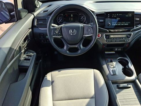 Used 2023 Honda Passport EX-L image 11