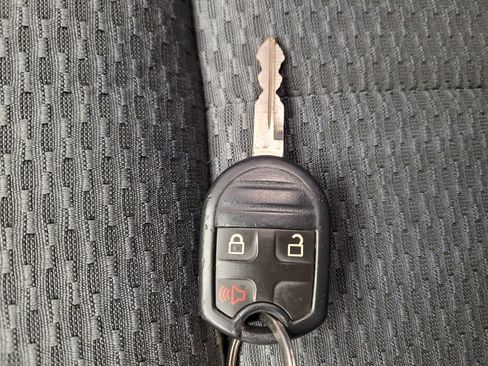 Used 2014 Ford F150 XLT w/ Equipment Group 302A Luxury image 32