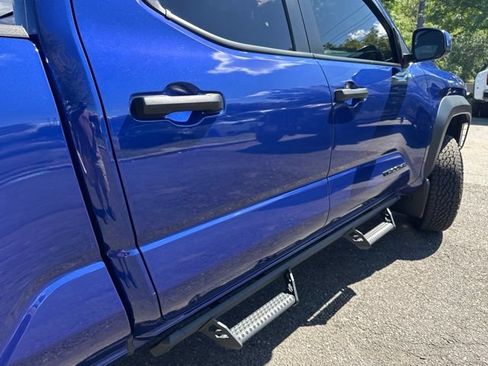 Used 2025 Toyota Tacoma TRD Off-Road AWD/4WD image 20