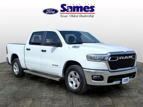 Used 2025 RAM 1500 Lone Star RWD image 1