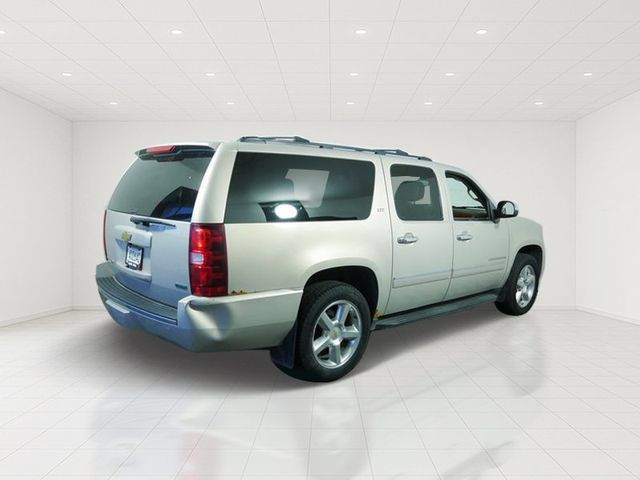 Used 2011 Chevrolet Suburban LTZ AWD/4WD image 7