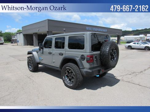 Used 2021 Jeep Wrangler Unlimited Rubicon 4xe w/ Steel Bumper Group AWD/4WD image 12