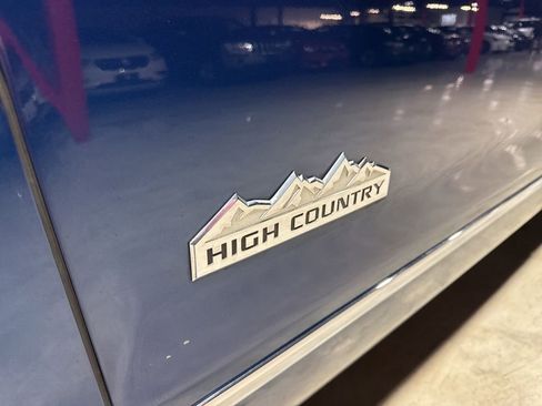 Used 2015 Chevrolet Silverado 1500 High Country w/ High Country Premium Package image 10