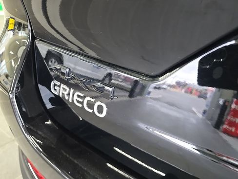 Used 2025 Jeep Grand Cherokee Limited w/ Black Appearance Package image 9