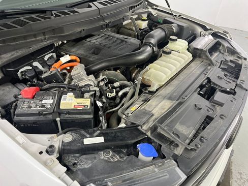 Used 2022 Ford F150 XLT w/ Equipment Group 302A High image 10