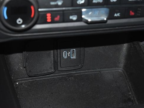 Used 2023 Ford Bronco Big Bend image 13