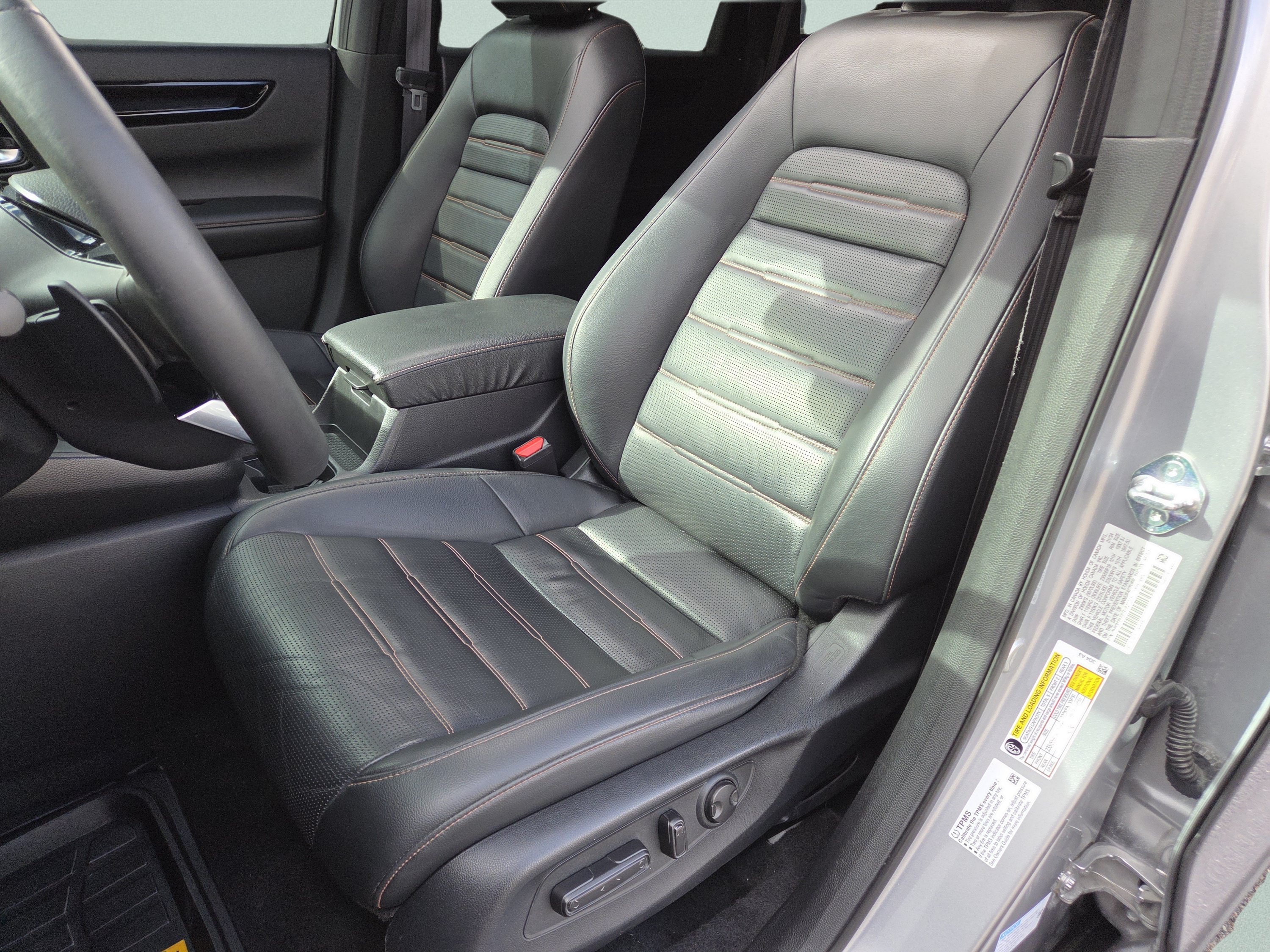 Used 2024 Honda CR-V Sport Touring image 6
