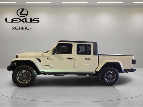 Used 2020 Jeep Gladiator Overland image 8