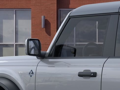 New 2026 Ford Bronco Outer Banks w/ Sasquatch Package AWD/4WD image 22
