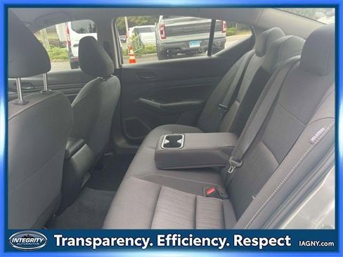 Certified 2025 Nissan Altima 2.5 S image 12