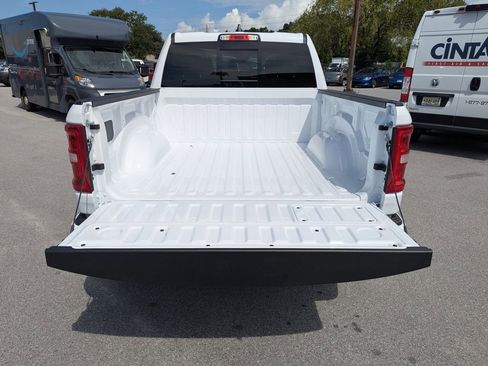 New 2026 RAM 1500 Laramie AWD/4WD image 31