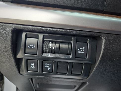 Used 2016 Subaru Outback 2.5i Limited w/ Popular Package #4 AWD/4WD image 22