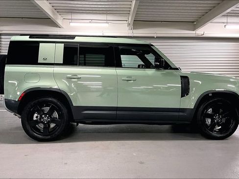 Certified 2023 Land Rover Defender 110 75th Limited Edition image 14