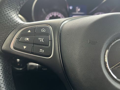 Certified 2018 Mercedes-Benz GLC 300 image 19
