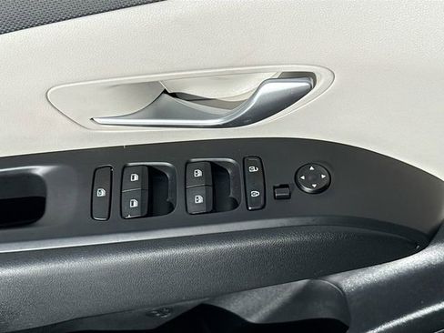 Used 2024 Hyundai Tucson SEL image 17