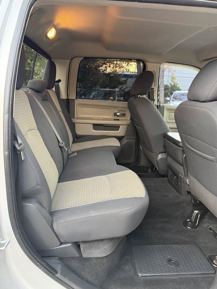Used 2011 RAM 2500 SLT w/ Luxury Group AWD/4WD image 25