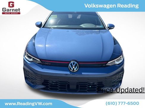 Used 2025 Volkswagen GTI SE FWD image 8
