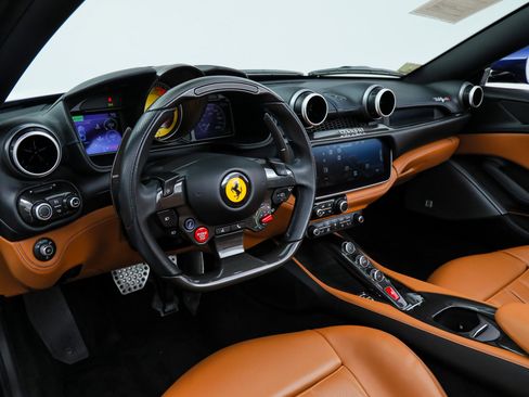 Certified 2023 Ferrari Portofino M image 4