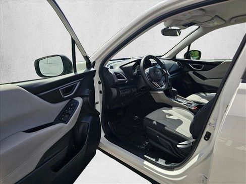 Used 2021 Subaru Forester AWD/4WD image 18