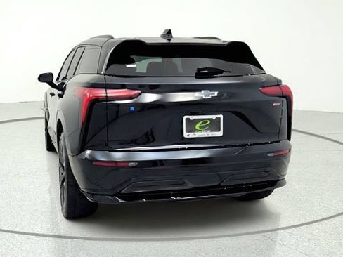 Used 2024 Chevrolet Blazer EV RS RWD image 7