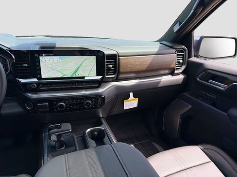 New 2026 Chevrolet Silverado 1500 High Country AWD/4WD image 26