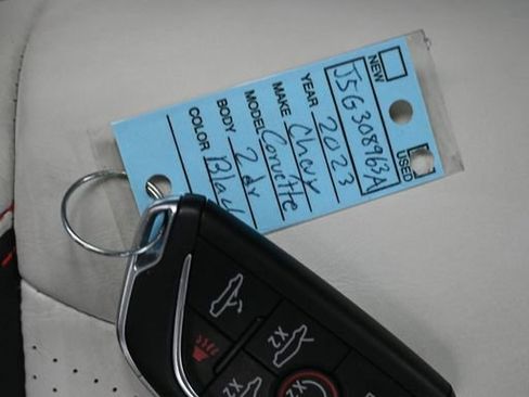 Used 2023 Chevrolet Corvette Stingray Premium Conv w/ Z51 Performance Package image 20