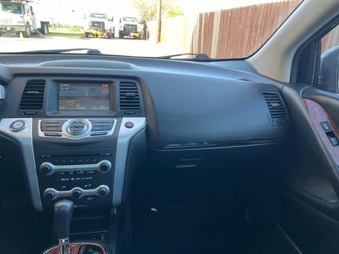 Used 2010 Nissan Murano LE AWD/4WD image 17
