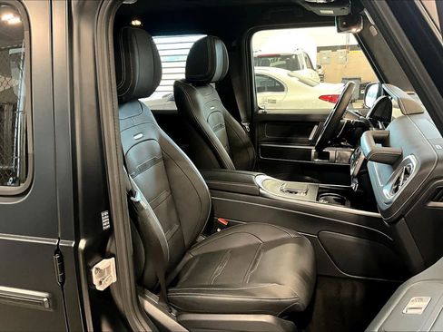 Used 2025 Mercedes-Benz G 63 AMG 4MATIC image 9