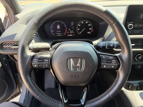 Used 2024 Honda HR-V Sport image 15