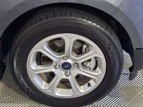 Used 2018 Ford EcoSport SE w/ SE Convenience Package image 16