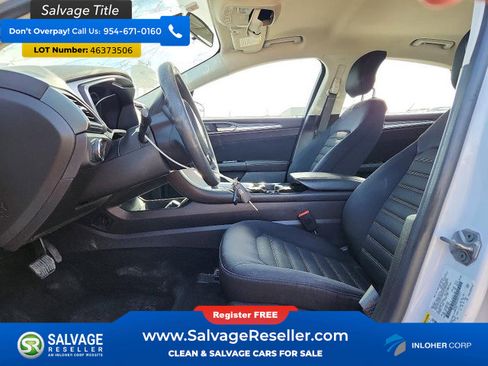Used 2015 Ford Fusion SE image 5
