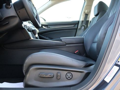 Used 2019 Honda Accord EX-L image 30