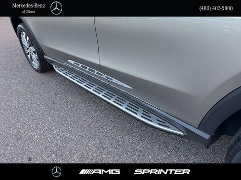 Certified 2023 Mercedes-Benz GLE 350 w/ Premium Package image 10